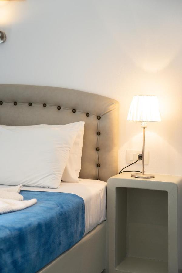 פריסה Marousi Suites מראה חיצוני תמונה