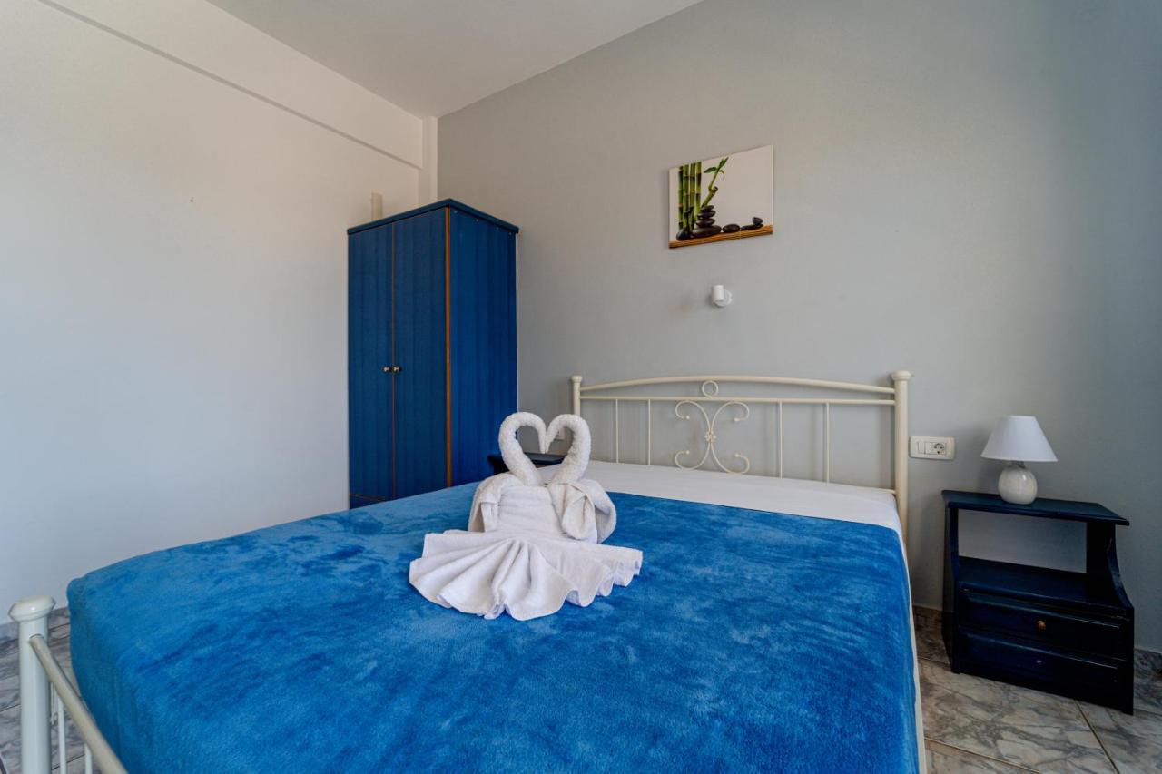 פריסה Marousi Suites מראה חיצוני תמונה